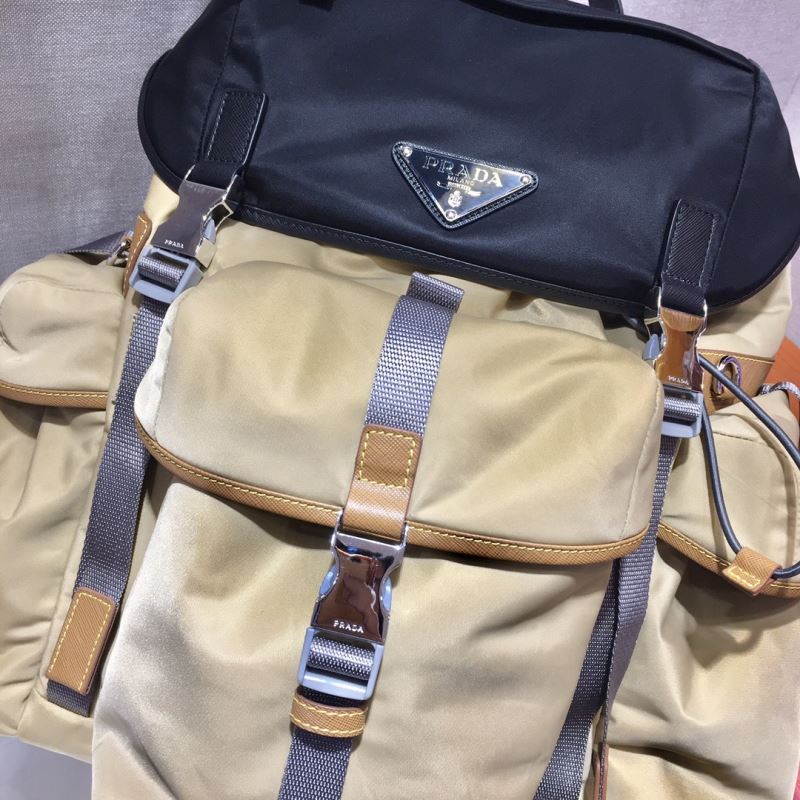 Pra*a backpacks